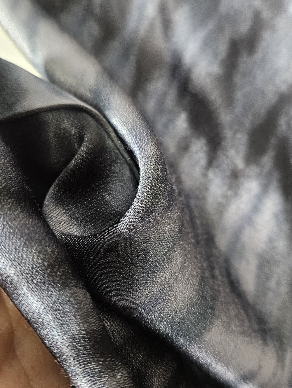 Rails Black Tide Satin Rayon Viscose Midi Length Slip Skirt Navy Gray Black XS - Picture 6 of 9